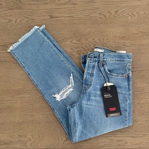 Levi Wedgie Straight Jeans
